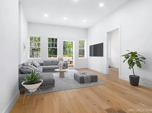 309 Henry Street 1 image 3 of 13