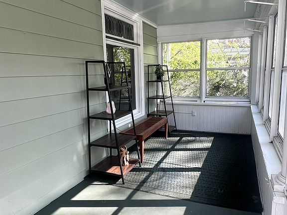 3rd image of 519 Palace St