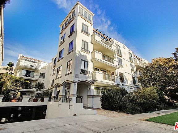 3rd image of 1530 Camden Ave APT 301