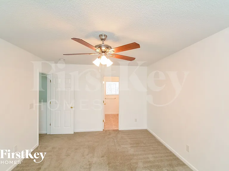 157 Brookhaven Dr — Photo 4