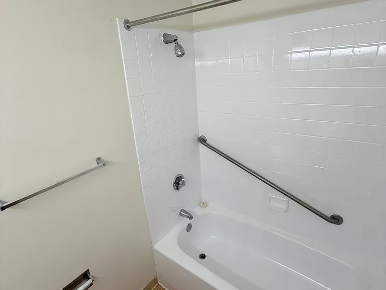 78B Westland Ave #G4 — Photo 12