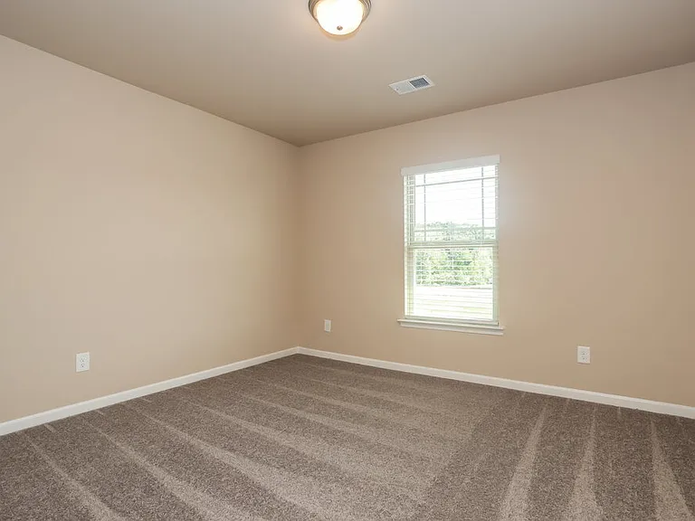 11 Madison Ln — Photo 12