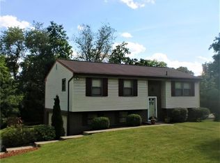 3012 E Hardies Rd, Gibsonia, PA 15044