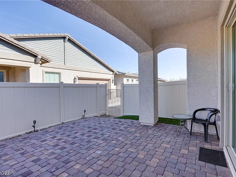 209 Coltrane Canyon Ave — Photo 20