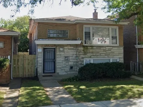8117 S Commercial Ave, Chicago, IL 60617