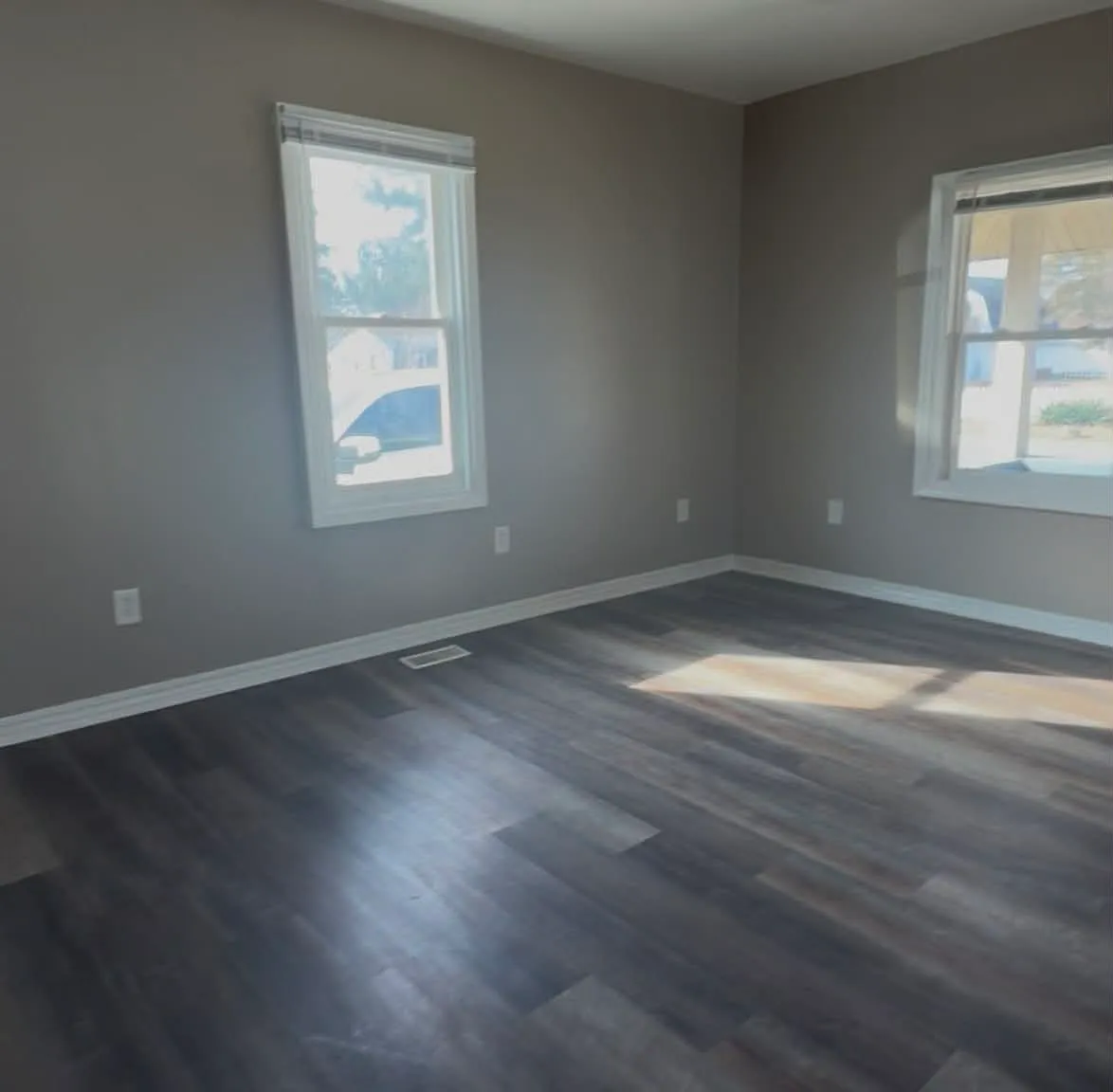 2 bed, 1890 sqft, $1,300 — Photo 2
