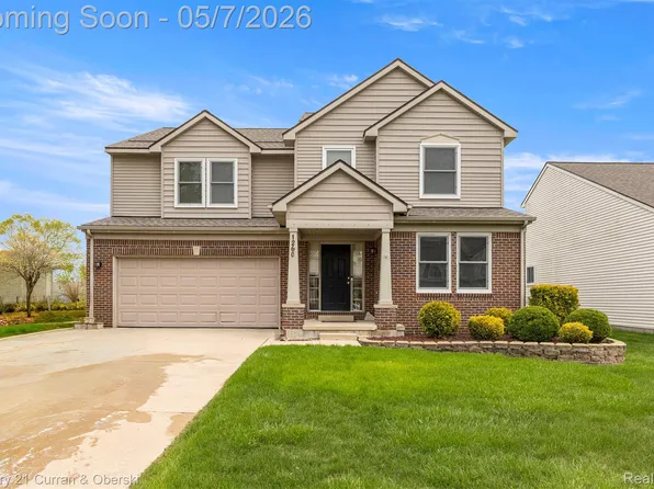 1260 Daisy Ln, Milan, MI 48160