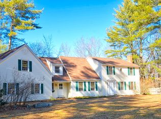 15 Arrow Ln, Amherst, NH 03031