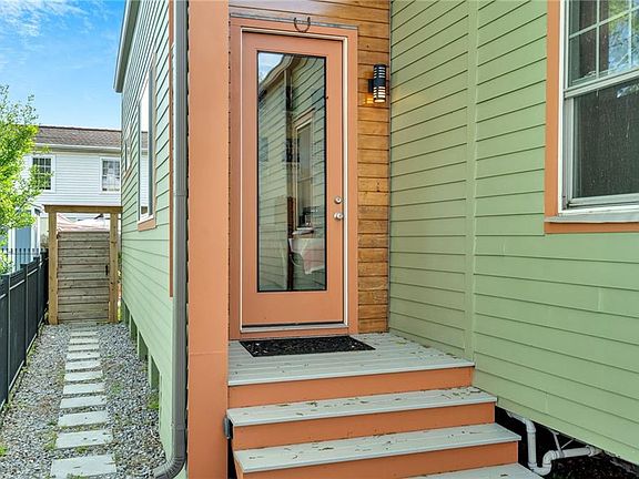 5th image of 3210 Saint Peter St