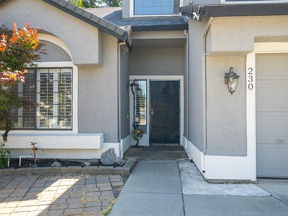 3rd image of 230 Rosita Court