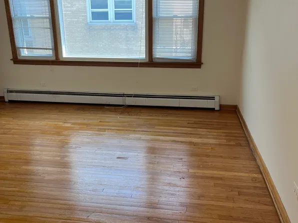 (undisclosed Address), Chicago, IL 60638