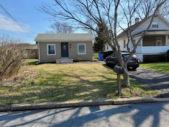 311 Williams Ave, Walnutport, PA 18088