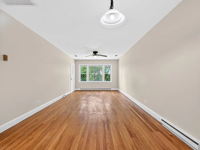 1272 Rio Rd E — Photo 8