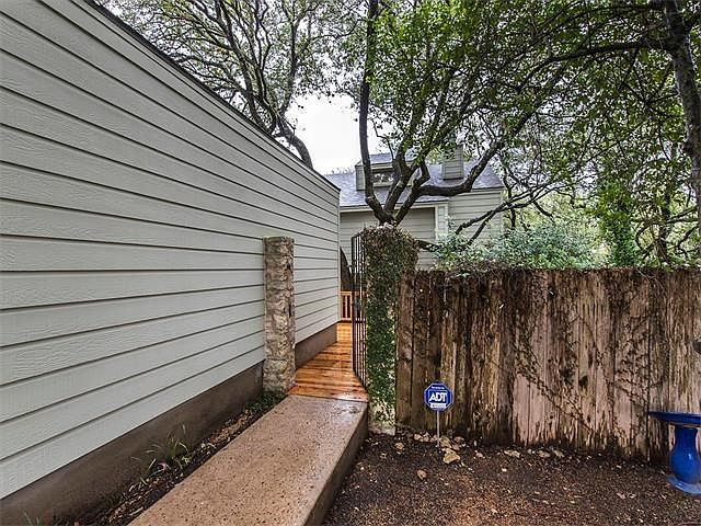 Front - Enter through the gate into your private front courtyard
