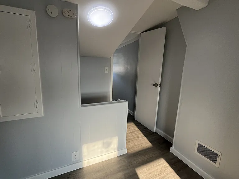 1313 Birch St — Photo 12