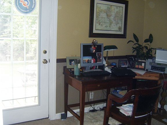 office/bedroom