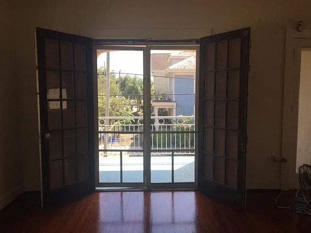 1 bed, 900 sqft, $1,300 — Photo 4