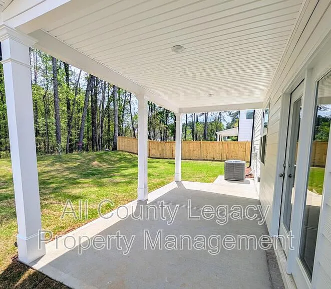 2969 Champions Way — Photo 15