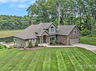 7805 Cougar Dr, Delton, MI 49046