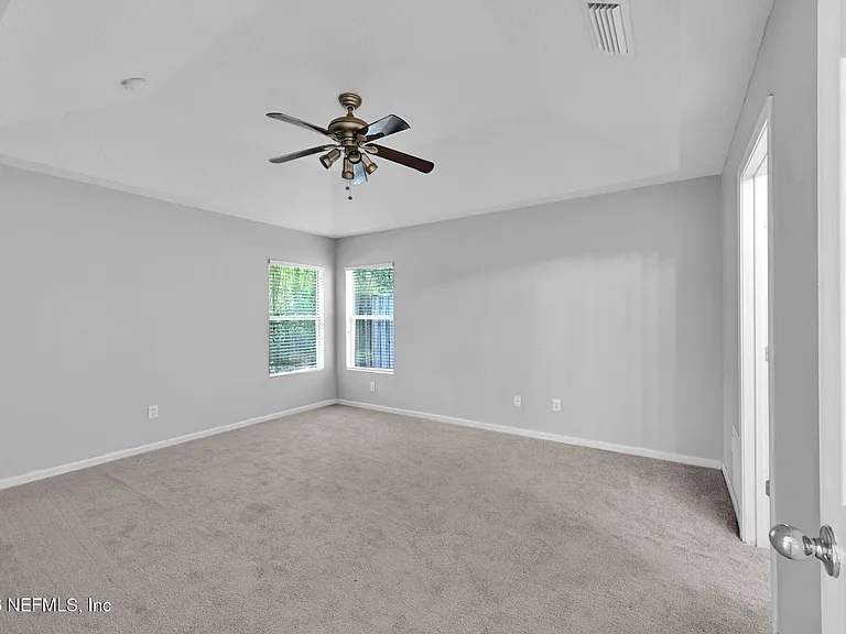 10810 Stanton Hills Dr E — Photo 26