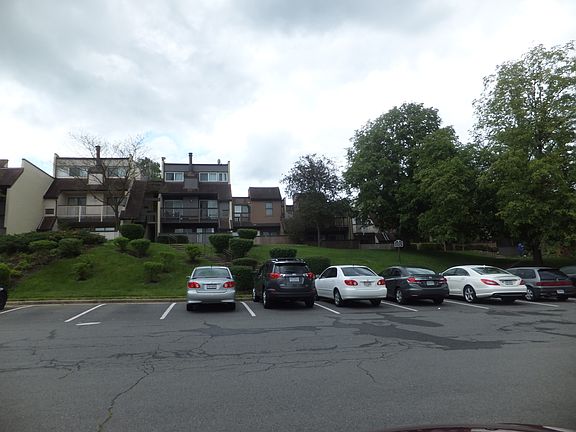 2nd image of 3899 El Camino Pl #18