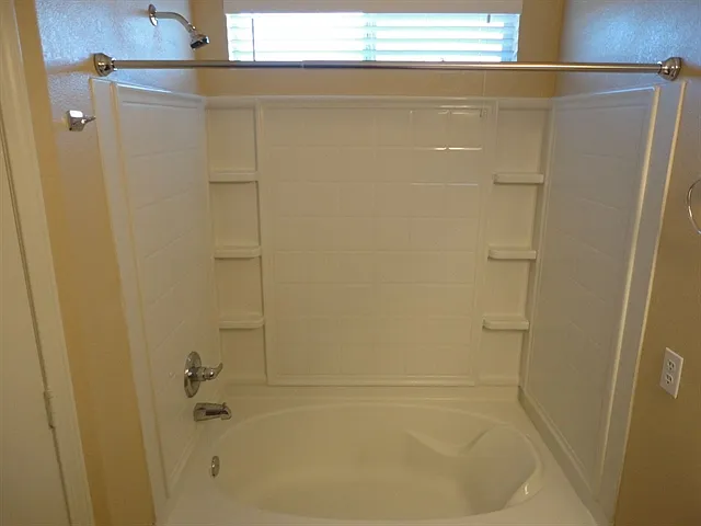 4712 Whippet Ct NE — Photo 10