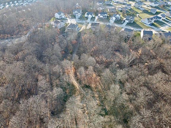 2nd image of 613 Mallard Dr
