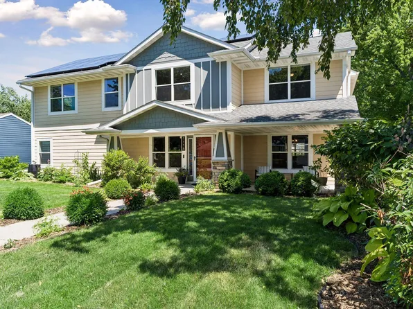1118 Bowdoin St, Saint Paul, MN 55116