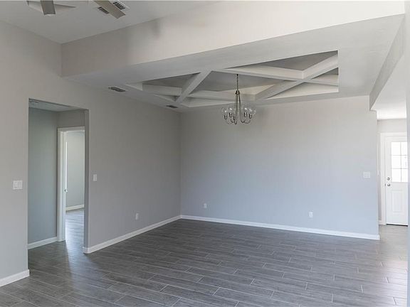 2nd image of 2610 E Yosemite St