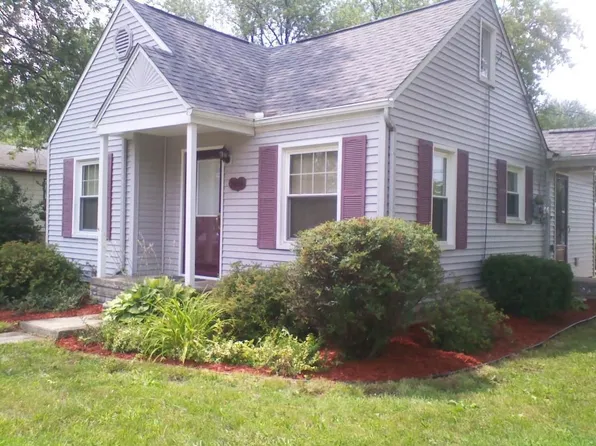 7451 Cavell St, Westland, MI 48185
