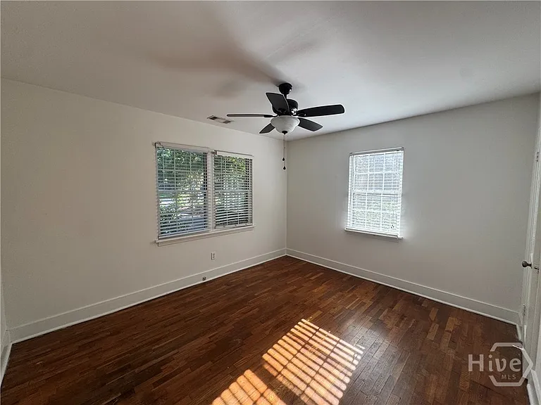 253 Springdale St — Photo 10