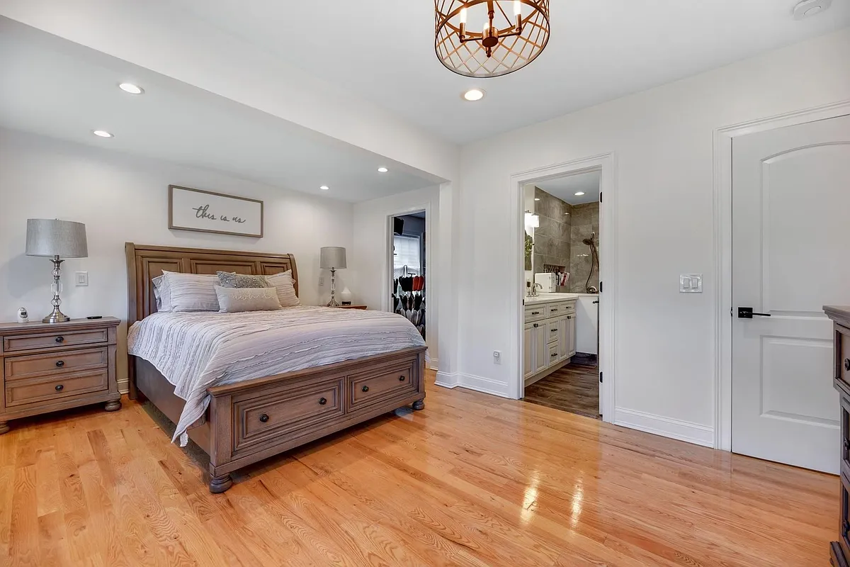 Building Photo - 275 S Michigan Ave #1