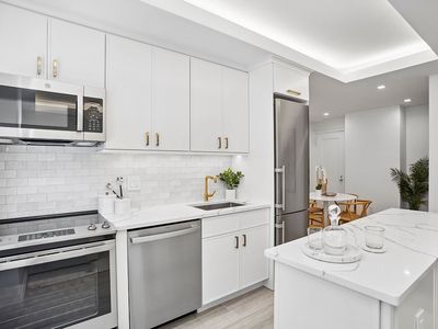 245 W 104th St APT 2A, Manhattan, NY, 10025