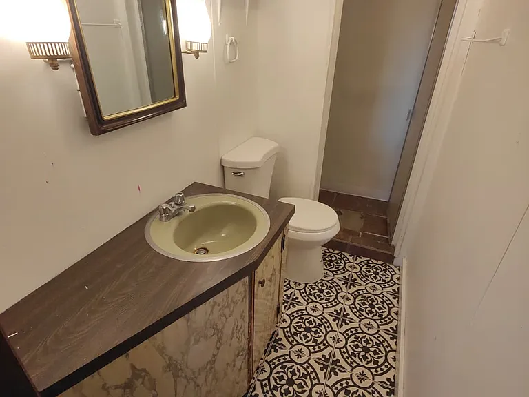 115 Main St #6 — Photo 5