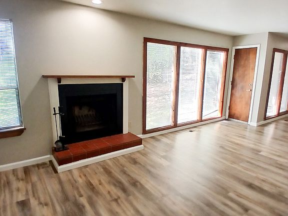 2nd image of 1184 E Shenandoah Dr #1198