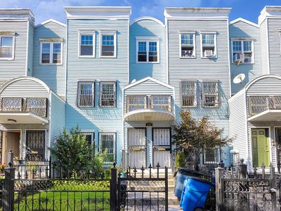 875 Hancock St, Brooklyn, NY, 11233