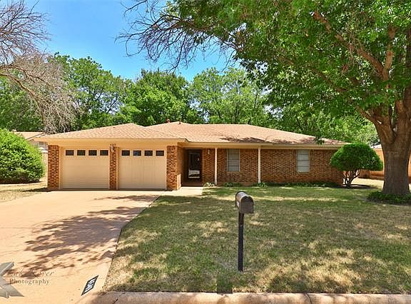 2nd image of 4649 Carrie Ann Ln
