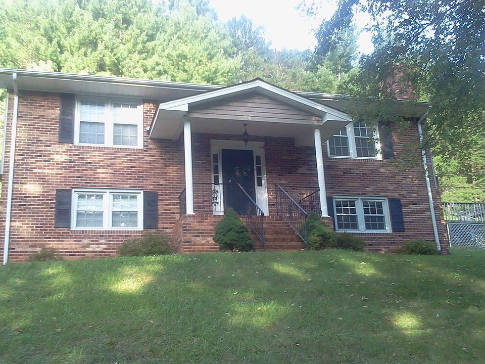 1st image of 169 Sedgefield Dr