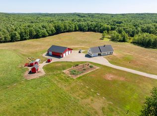 35 Outpost Road, Nobleboro, ME 04555
