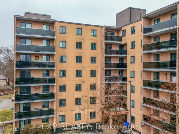 29 West Ave #302, Kitchener, ON N2M 5E4