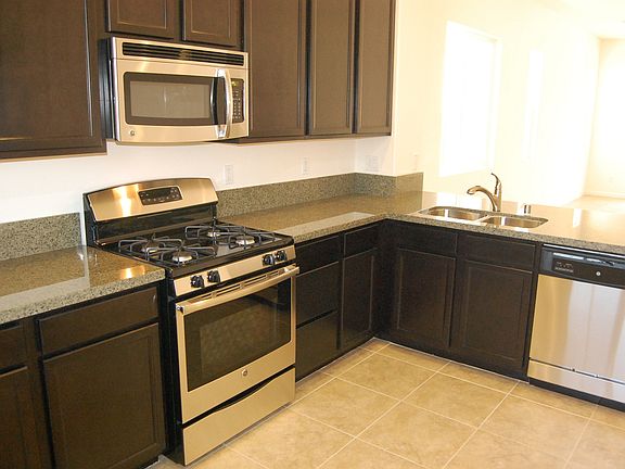 3rd image of 3788 N Carriage Ave