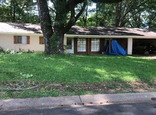 1108 Arlington St, Clinton, MS 39056