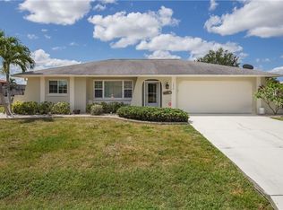 1214 SE 25th Ln, Cape Coral, FL 33904