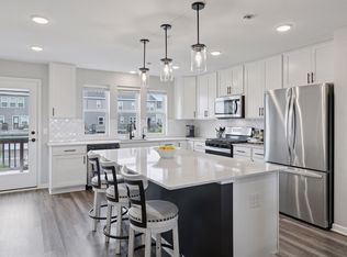 15623 Fairbrook Ct, Apple Valley, MN 55124
