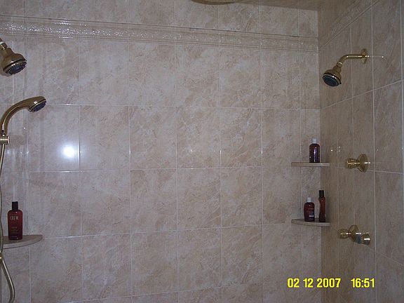 shower stall 