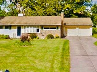 1422 Princeton Dr, Brunswick, OH 44212