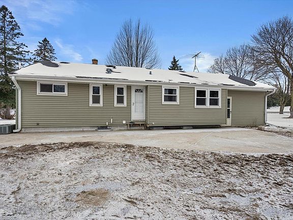 5th image of 4430 North Brookfield ROAD