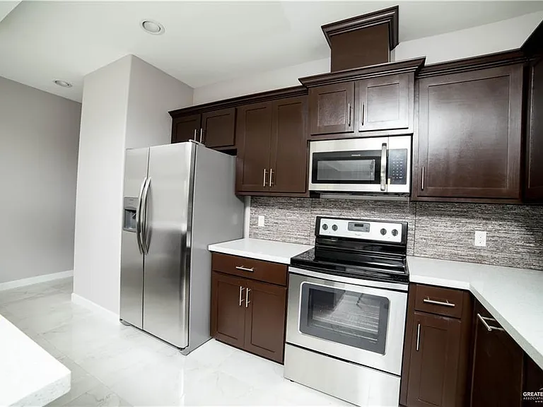 3013 S L St #D — Photo 3