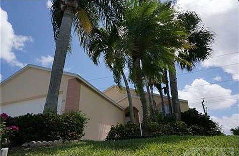 1st image of 25 Bentwater Cir
