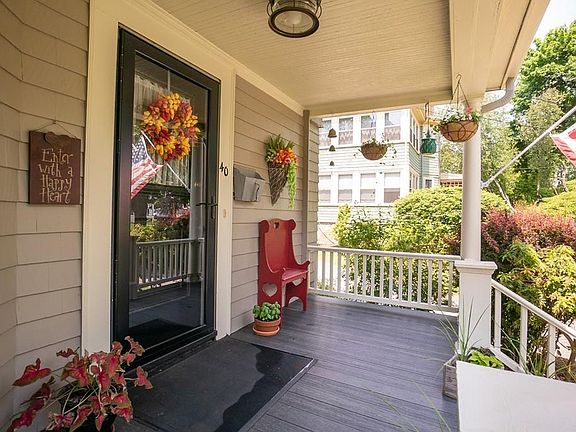 3rd image of 40 Florence Ave